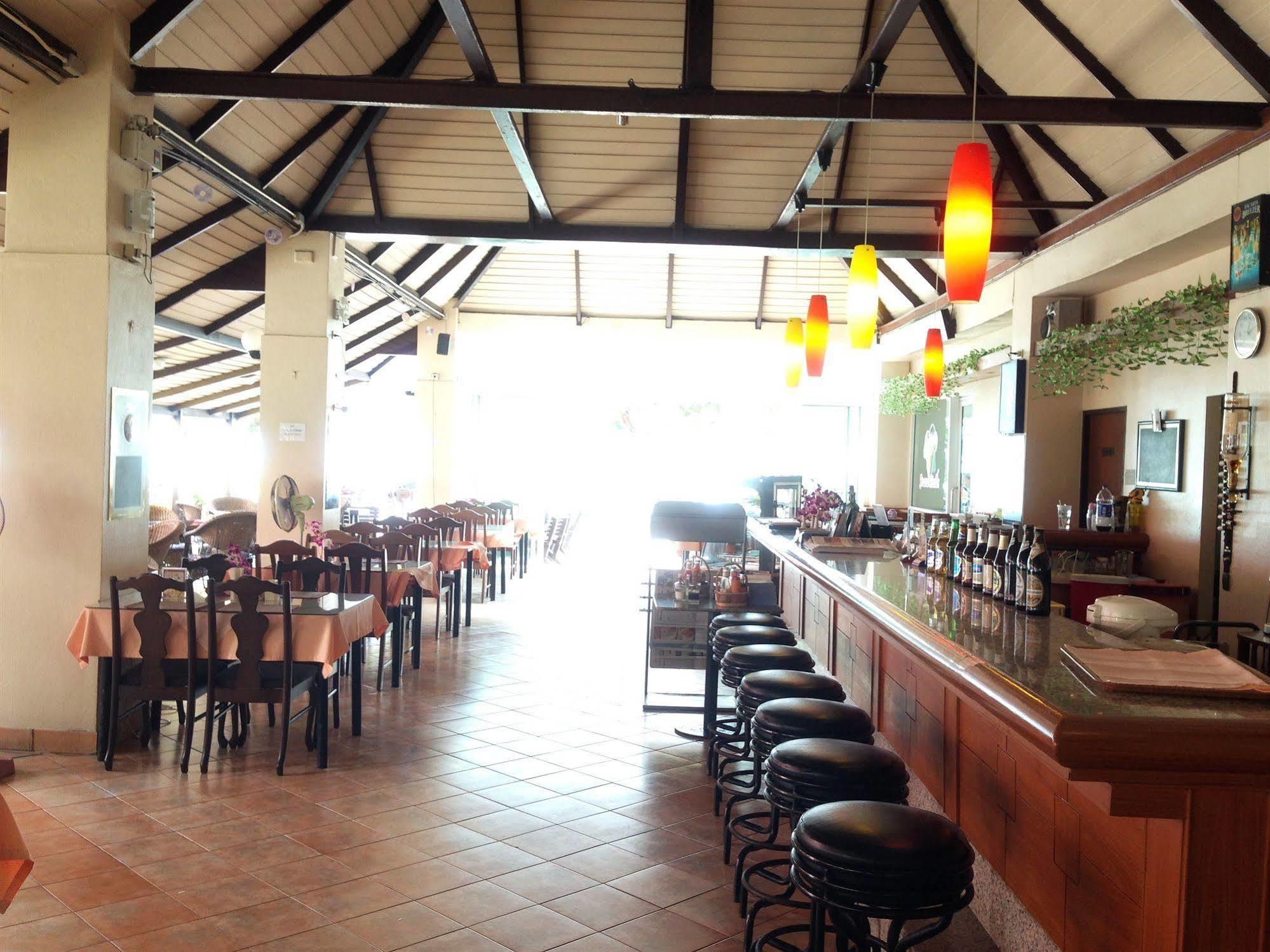 The New Eurostar Jomtien Beach Hotel エクステリア 写真