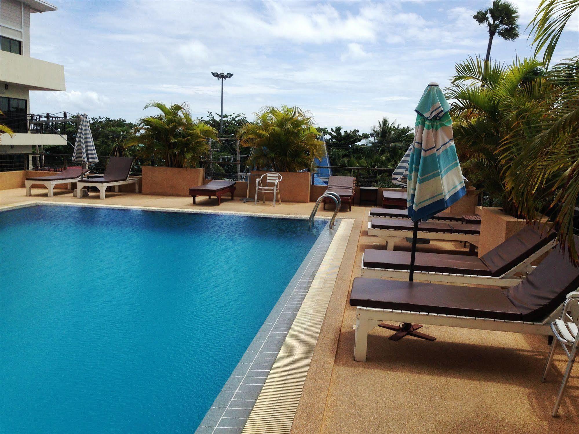 The New Eurostar Jomtien Beach Hotel エクステリア 写真