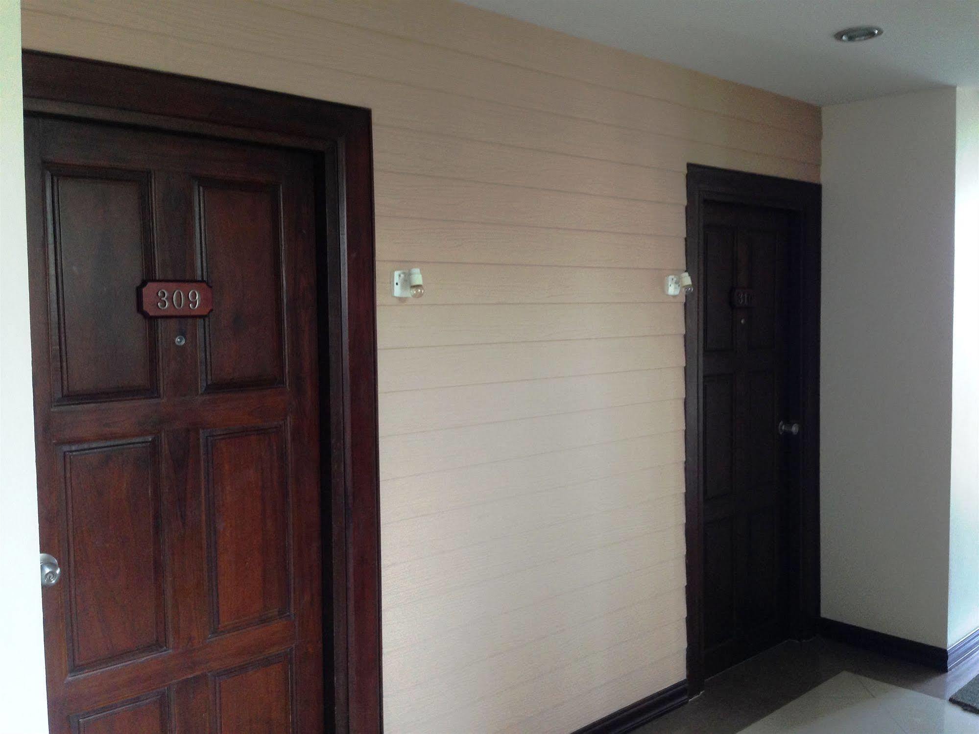 The New Eurostar Jomtien Beach Hotel エクステリア 写真